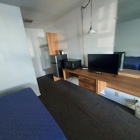 Royal Inn Casper Exteriör bild